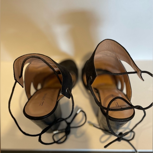 Microsuede black high heels! 🌟with chunky wood black heel Women’s size 8 - Picture 7 of 13